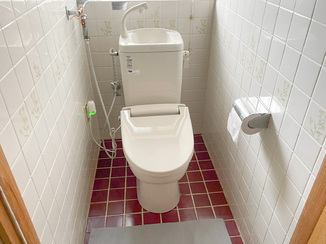 トイレリフォーム 立ち座りがしやすい快適なトイレ